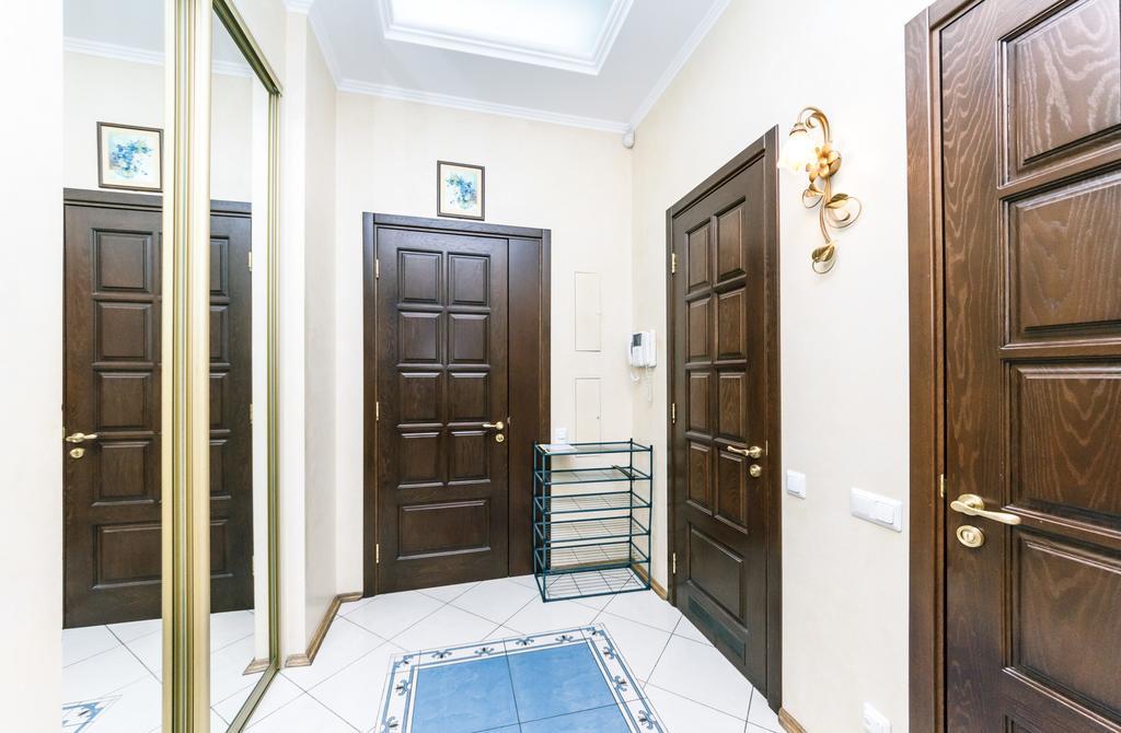 Apartament On Independence Square Kyiv Exterior photo
