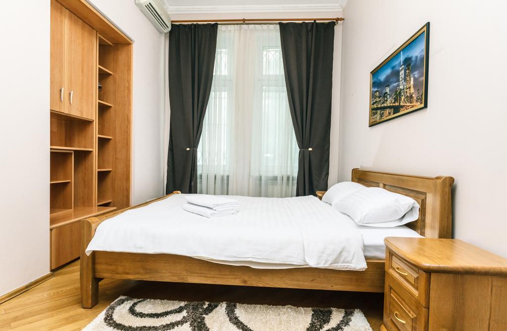Apartament On Independence Square Kyiv Exterior photo