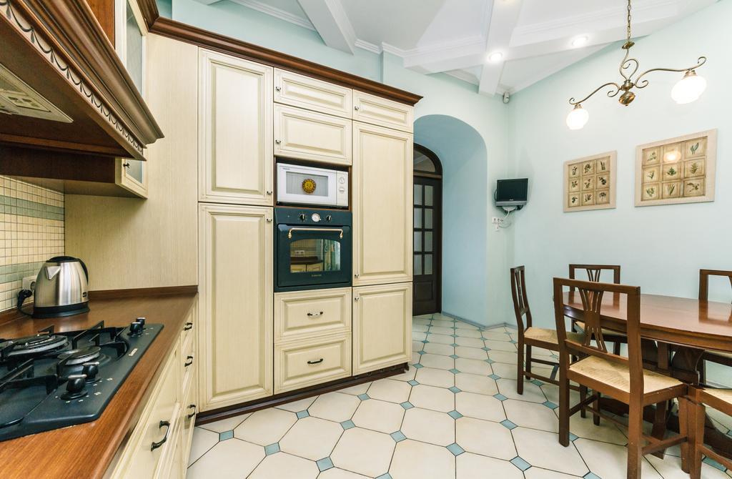 Apartament On Independence Square Kyiv Exterior photo